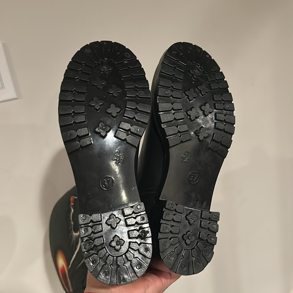 Cat Reaching Full Moon Grap Black Rain Boots - Picture 5 of 16